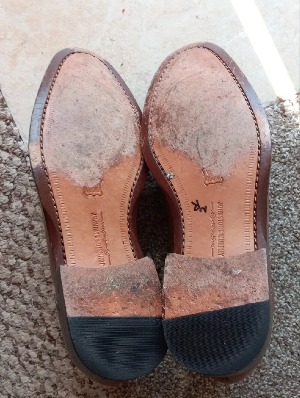 Johnston & Murphy Tan Leather Cap-Toe Oxfords with Brogue Medallion